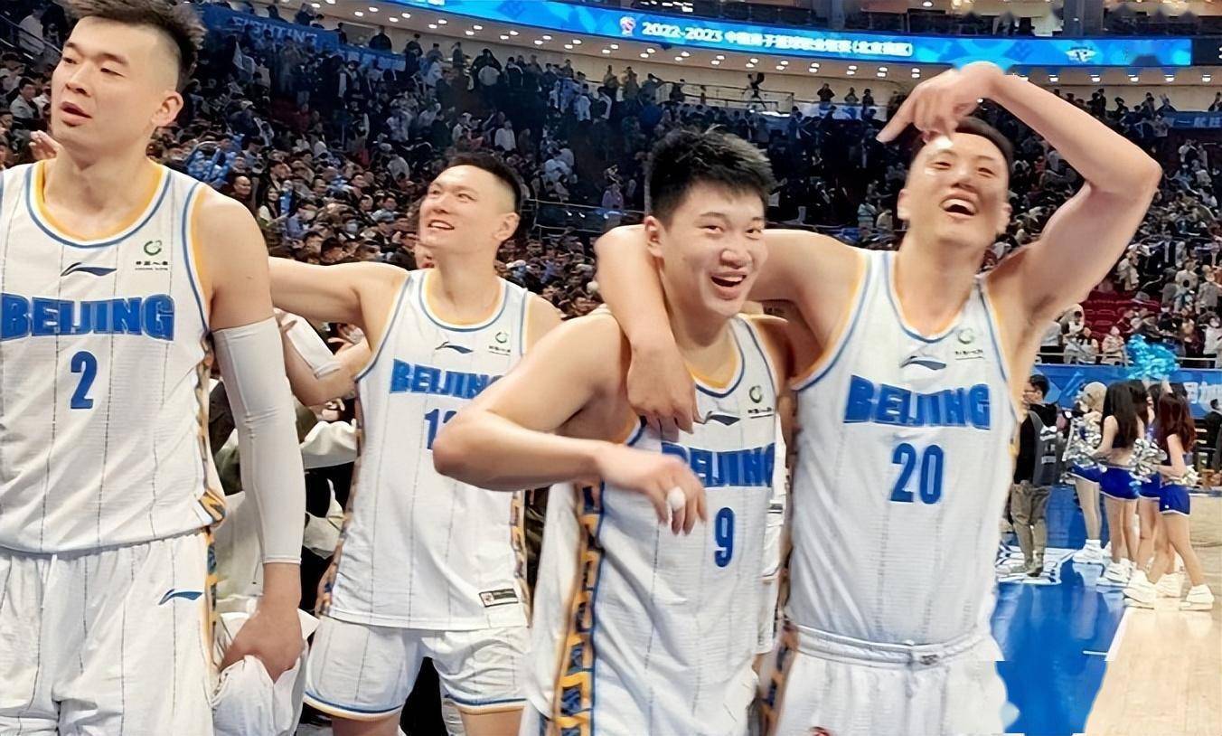 国际比赛日突围战来临，莱比锡围绕CBA常规赛遗憾出局，震撼外界，轮换策略成焦点的简单介绍