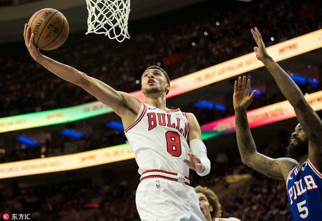 mk体育官网关于芝加哥公牛训练开放日，今晚再遭质疑引欢呼，CBA常规赛在即，赛季目标并未改变的信息